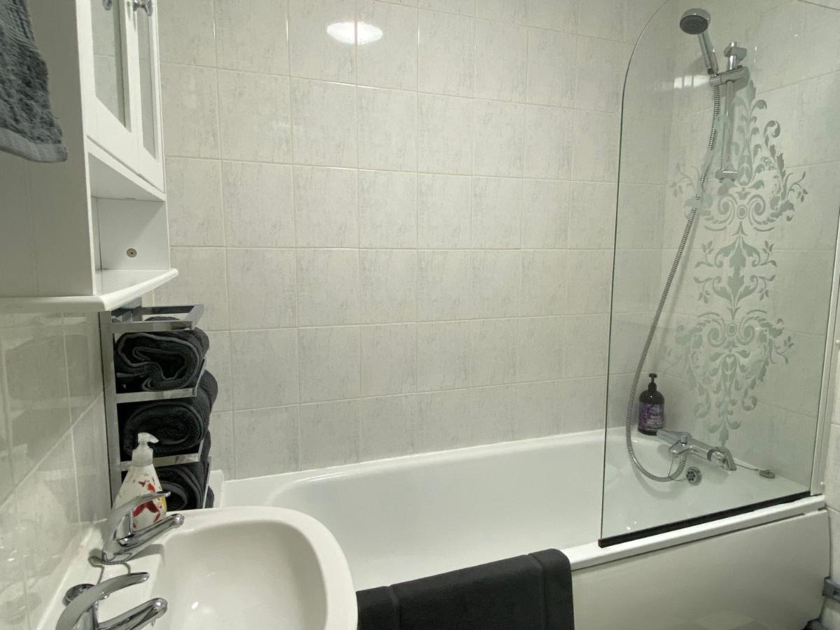 Apartment Well-appointed In New Brighton