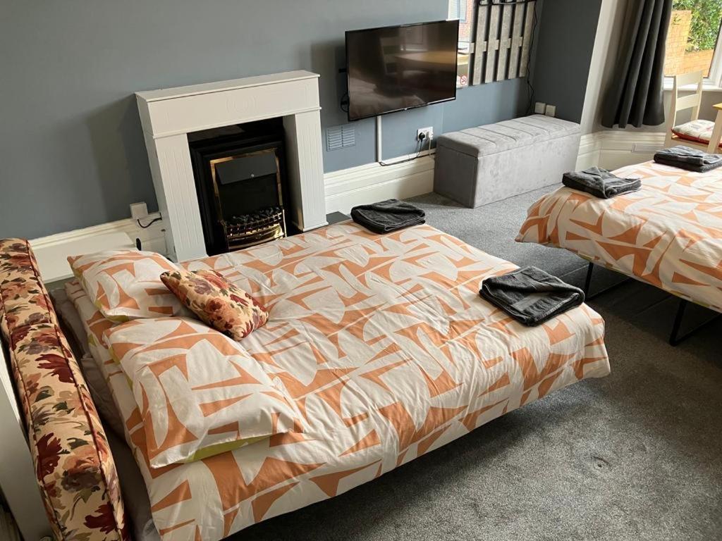 Well-appointed In Apartment